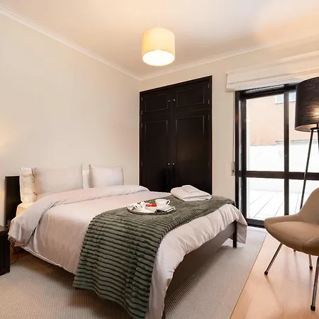 Appartement Oceanfront Views & Modern Elegance By Hostwise Vila do Conde