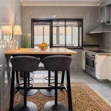 Oceanfront Views & Modern Elegance By Hostwise Appartement *