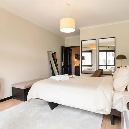Oceanfront Views & Modern Elegance By Hostwise * Vila do Conde