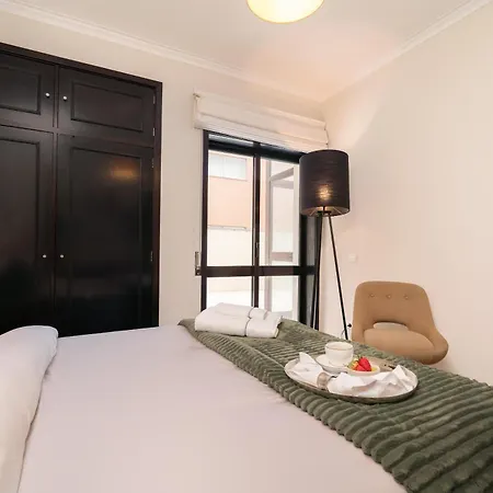Oceanfront Views & Modern Elegance By Hostwise Vila do Conde